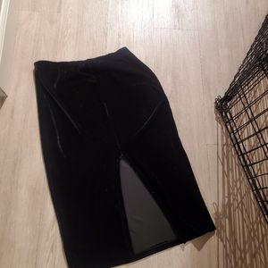 Bobeau Velvet black Skirt - Small